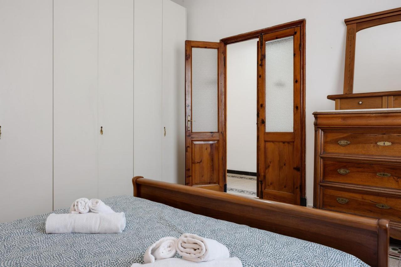 Piazza Concordia Apartment With Balcony Специя Екстериор снимка